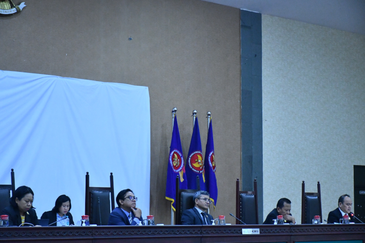 Majelis KPPU Lanjutkan Pemeriksaan Saksi Terlapor dalam Dugaan Pelanggaran Persaingan Usaha P2P Lending